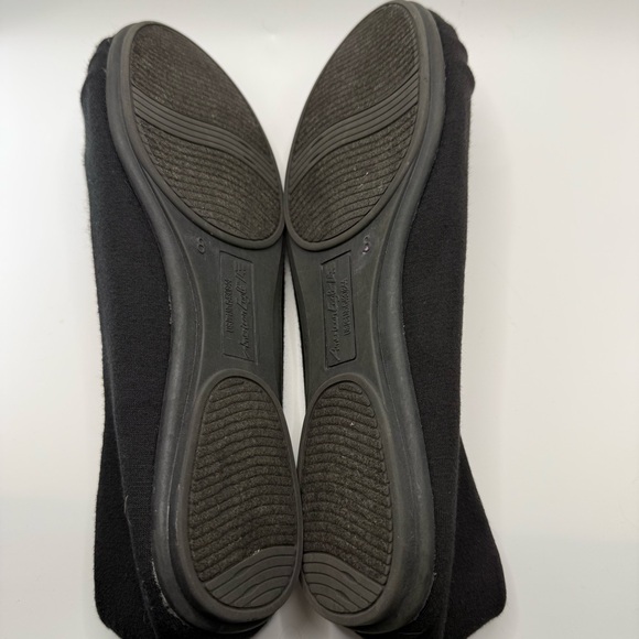 American Eagle Black Ballerina Flats Size 8 Pleated Detailing Round Toe Shape - Picture 5 of 10